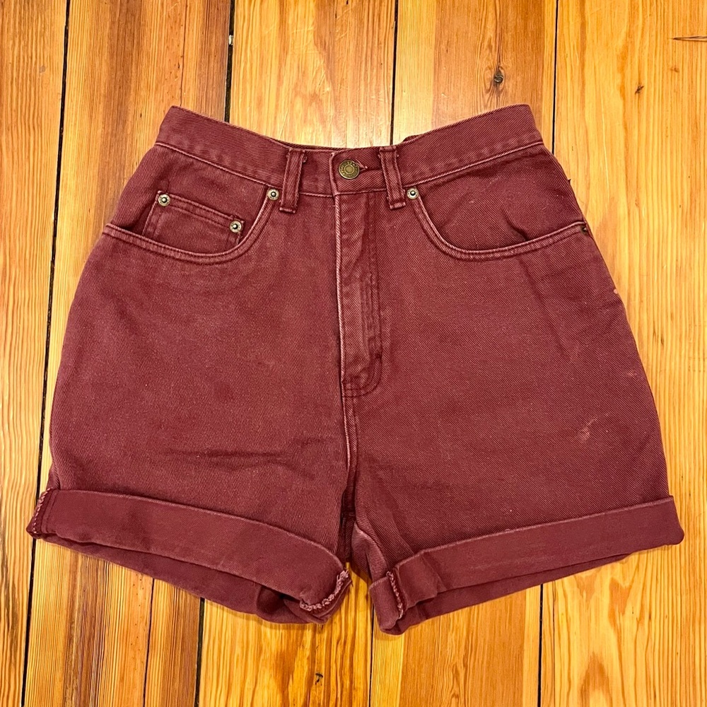 Vintage High-wasted Maroon Shorts